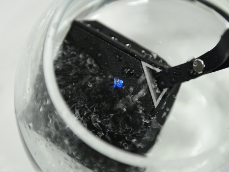 Портативный беспроводной водонепроницаемый Bluetooth динамик Aquatic