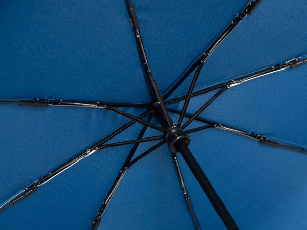 Зонт-автомат Reviver с куполом из переработанного пластика